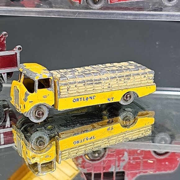 Vintage Lesney Diecast Trucks Set Of 4. Albion Chieftain, DAF Tipper Etc England - Picture 2 of 16